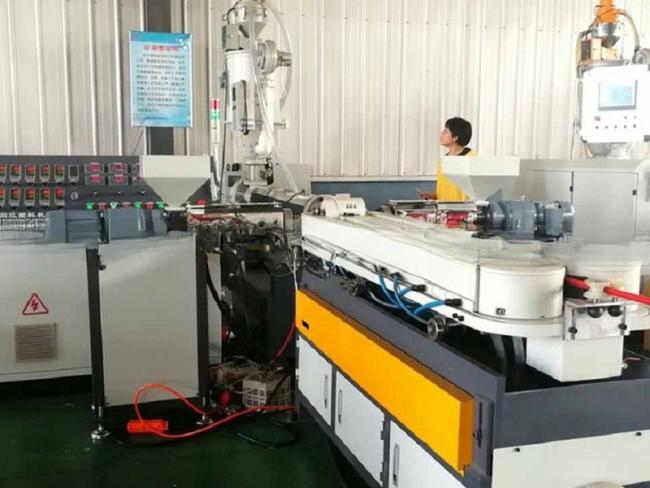 New Type PVC Plastic Single Wall Corrugated Pipe Extruder Machine