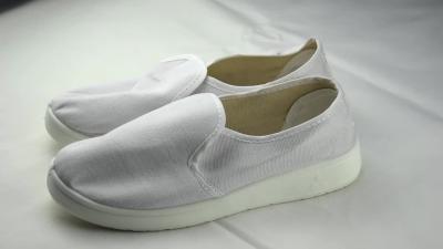 China Zapatos libres de polvo suaves-Soled antiestáticos rellenados algodón del tiempo de trabajo de la seguridad del ESD del recinto limpio de la suela de goma de la PU del taller del invierno en venta