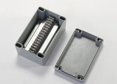 中国 アルミニウム端子箱のエンクロージャCNC Iso9001の精密投げる部品 販売のため