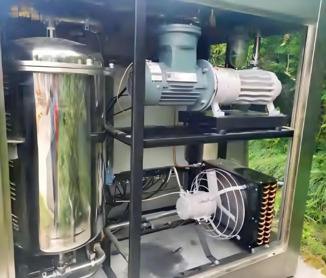 LG Series Dry Screw Vacuum Pump industrial application in manufacturing environment