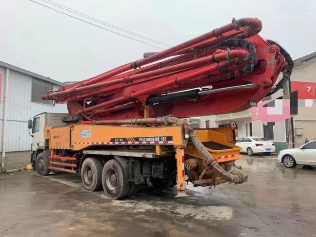 2012 Used Concrete Machine 46 Meter Sy Concrete Pump on Benz Chassis