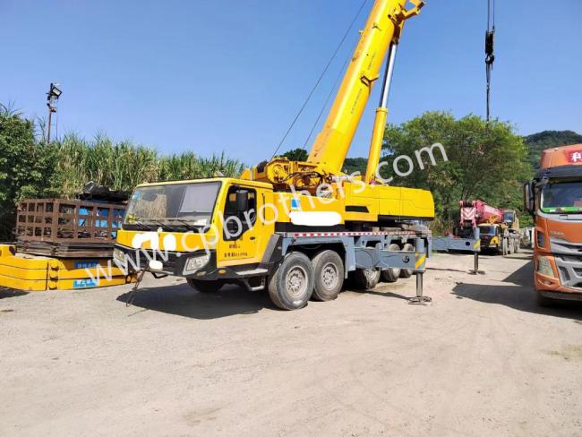 Second Hand 2011 Xg 110ton mobile Truck Crane