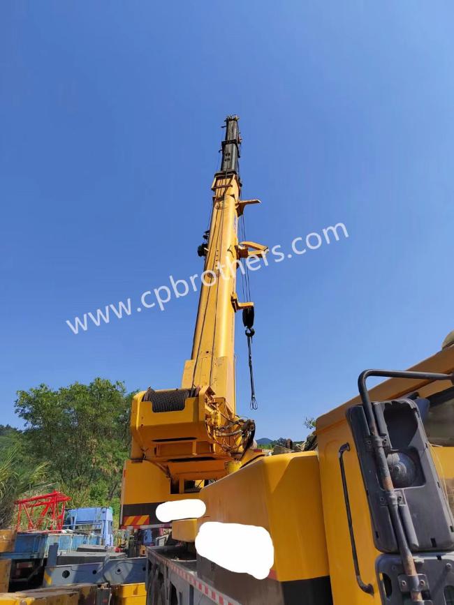 Second Hand 2011 Xg 110ton mobile Truck Crane