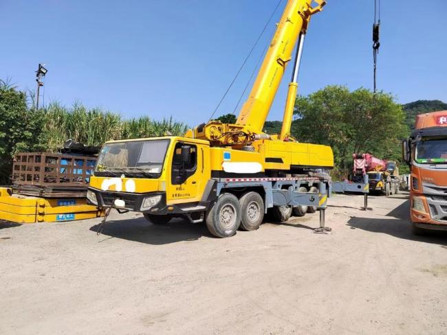China Supply High Quality Hoist Used Truck Crane Sy Xct Xcg Cmg 110 Ton Cranes Alerrain Zoomlion
