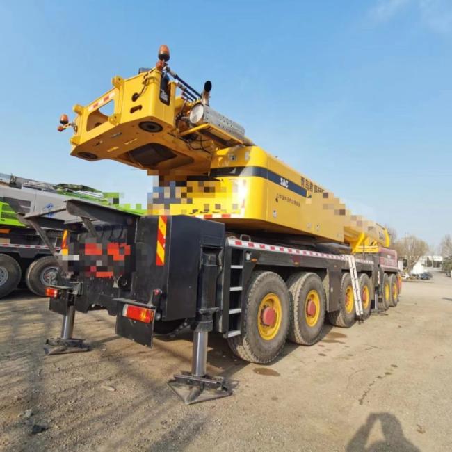 2019 Truck-Mounted Telescopic Crane 90ton Truck Crane