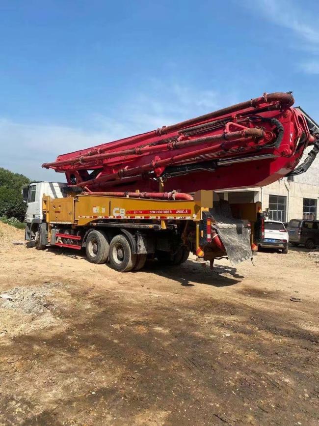 Sy 49 Meter Truck-Mounted Concrete Pump on Mercedes Benz
