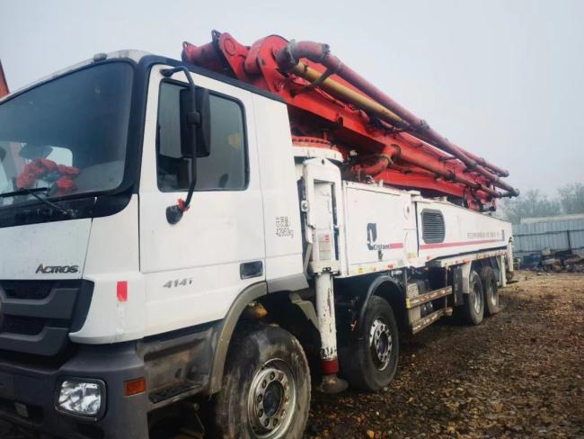 Used Heavy Equipment Boom Pump Putzmeister 56 Meter Pump Truck