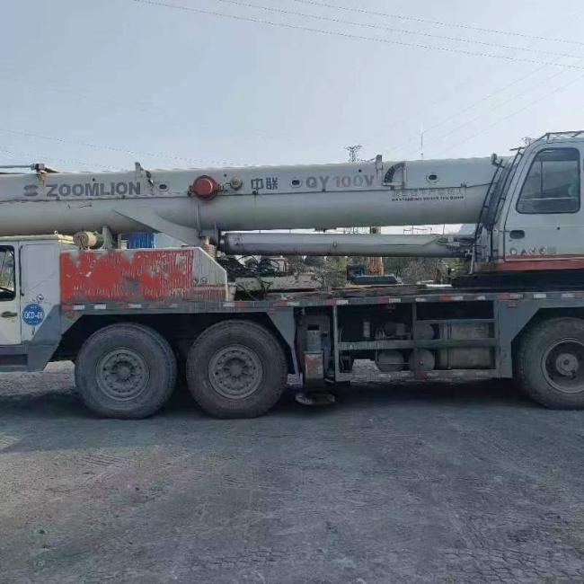2011 Zoomlion 80ton Construction Machinery Heavy Equipment Mobile Crane