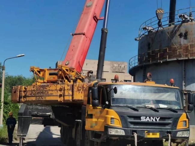 Short Truck Crane Tractive Price Truck-Mounted Telescopic Crane 100ton