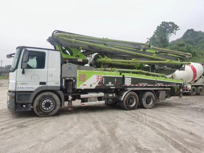 Concrete Mixer Truck Zlj 49 Meter Used Cocnrete Pump Truck