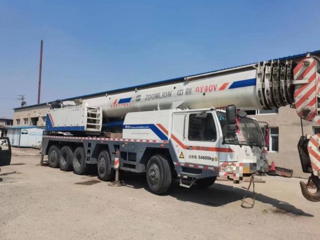 Heavy Crane Price 2013 Zoomlion 90ton Hoist Crane Factory Delivery