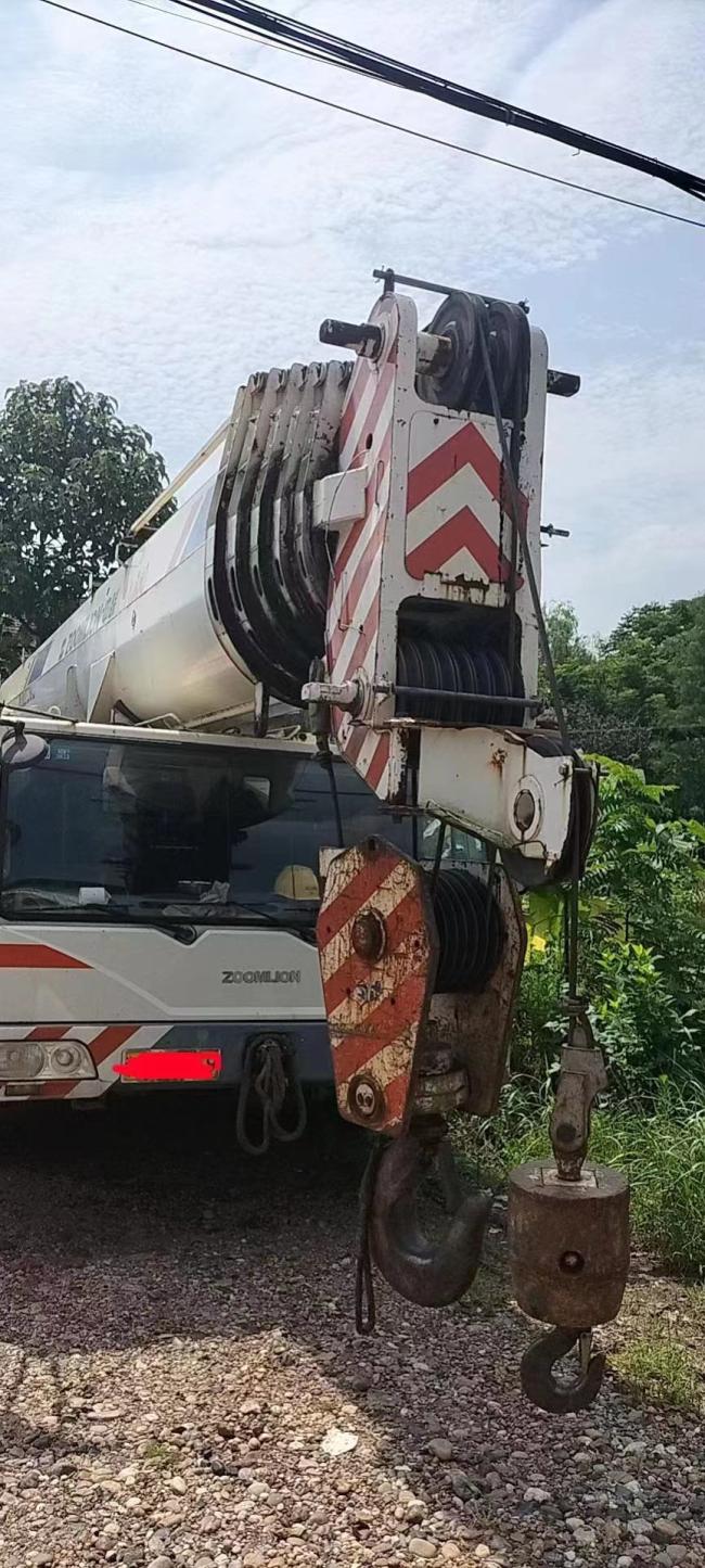 2012 Zoomlion Truck Crane of 130 Ton