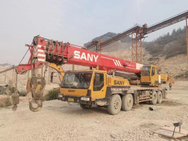 2011 Suny Truck Crane of 75ton