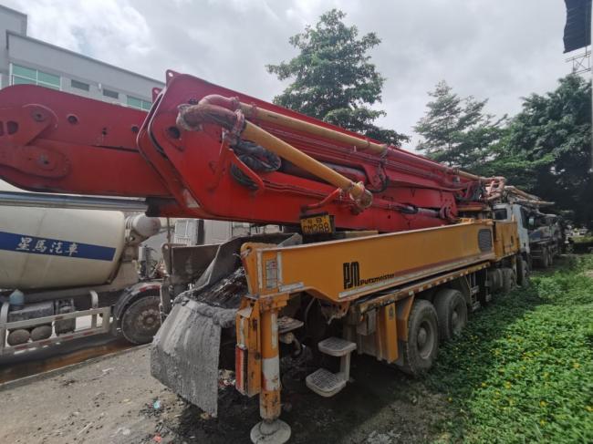 Putzmeister Concrete Pump 53m on Benz Mercedes Actros 4141