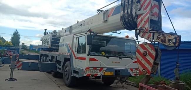 Used Heavy Equipment Mobile Crane Zoomlion 2013 Year 90ton