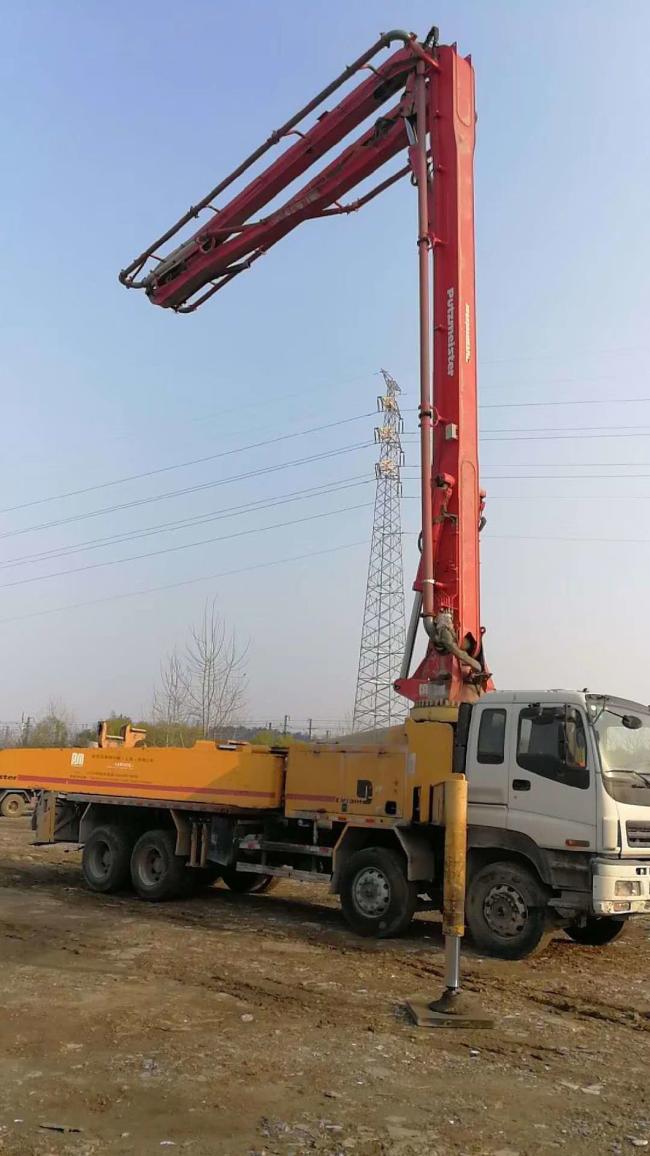 Concrete Bathching Plant Used Putzmeister 42 Meter Pump Truck