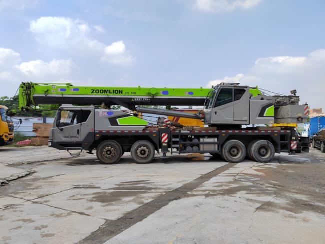 Used Engineering Construction Machinery Zoomllion Truck Crane of 35ton