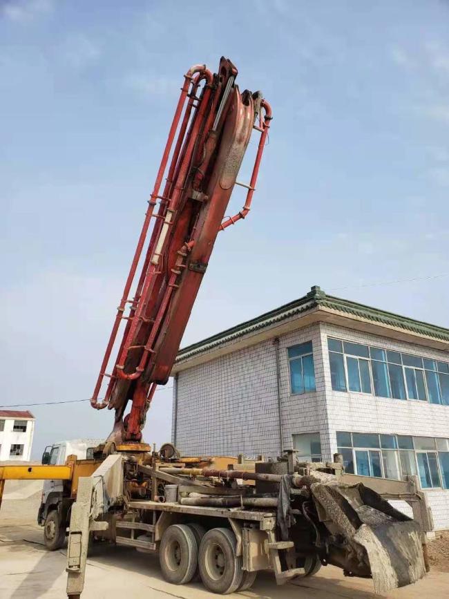 Construction Machine Used Putzmeister 49 Meter Boom Pump