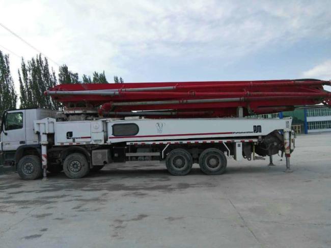 Concrete Bathching Plant 56 Meter Putzmeister Boom Pump Truck