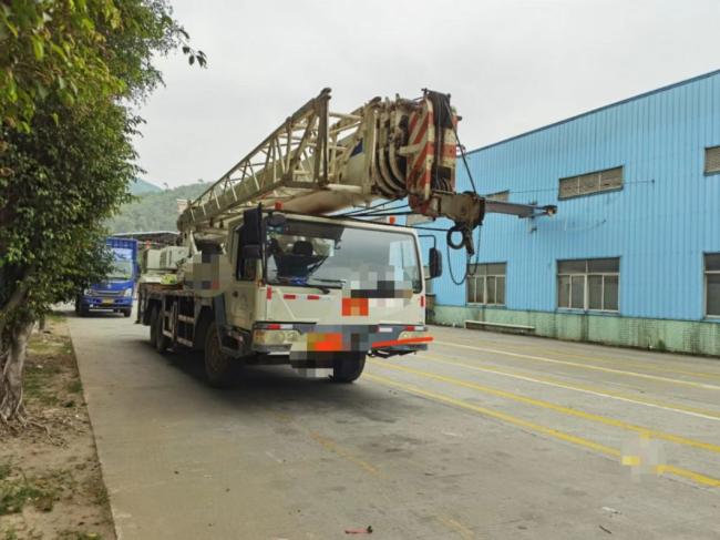 Zoomlion Construction Machinery Used Truck Crane of 35ton