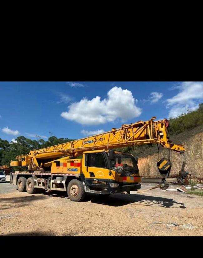 2018 Xg Truck Crane 25ton
