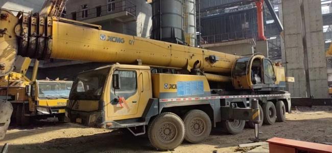 China Zoomlion Xugong 25t 30t 50t 55t 60t 70t 80t 90t 100t Hydraulic Mobile Truck Crane 100 Ton Crane for Sale Used Truck Crane