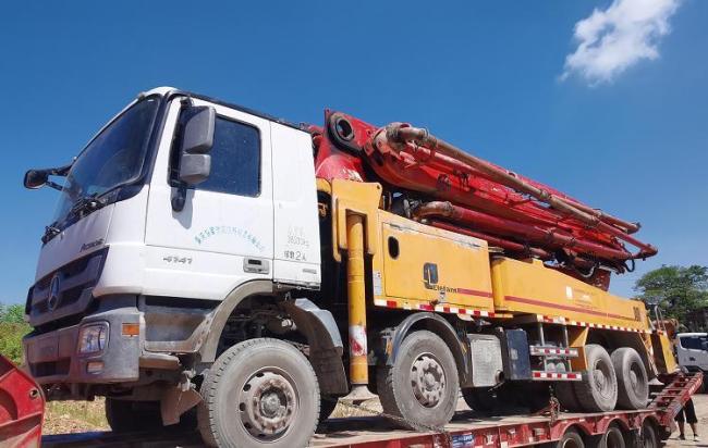Used Construction Equipment Putzeister Concrete Pump 46m on Benz