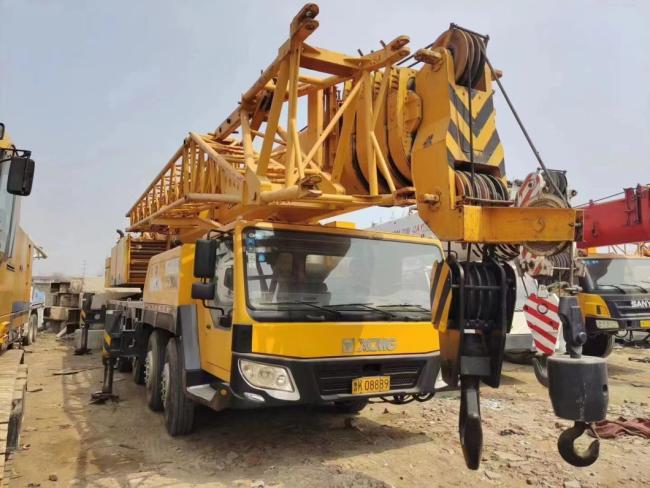 2013 China Top Brand 100t Truck Crane Hot Selling Used Crane Powerful Mobile Crane