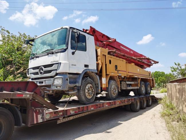 Used Putzmeister 42 Meter Concrete Pump Truck Second Hand Construction Machine