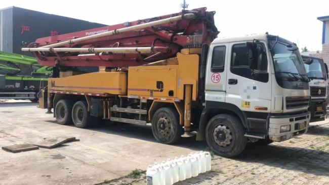 Factory Delivery Used Cheap Heavy Equipment Concrete Pump Truck Putzmeister