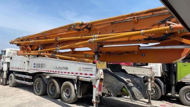 2014 Zml 63m Concrete Pump Truck Concrete Boom Pump Heavy Equipment