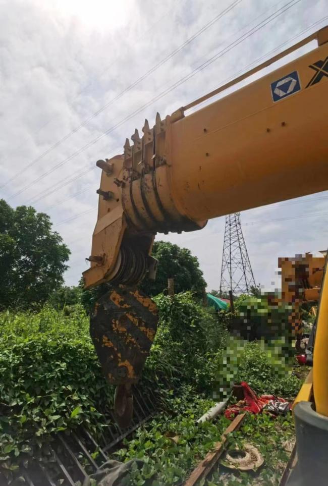 Terrian Mobile Crane Construction Machinery 100ton Lifting Equipment Mobile Crane