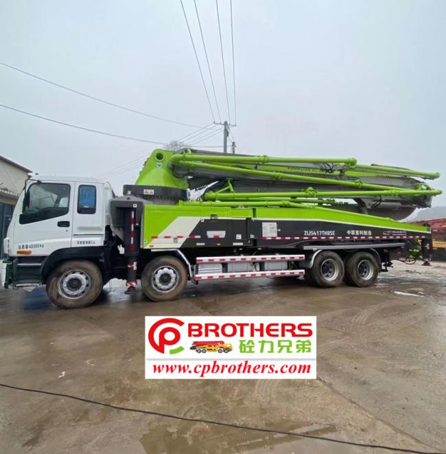 Renovated 2012 Zoomlion 52m Concrete Pump on Isu Zu