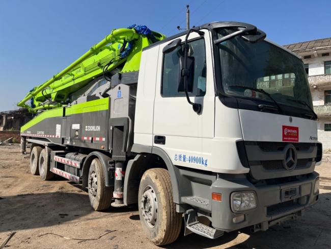 2013 Renovated Zml 52m Concrete Pump Truck Concrete Boom Pump Heavy Equipment