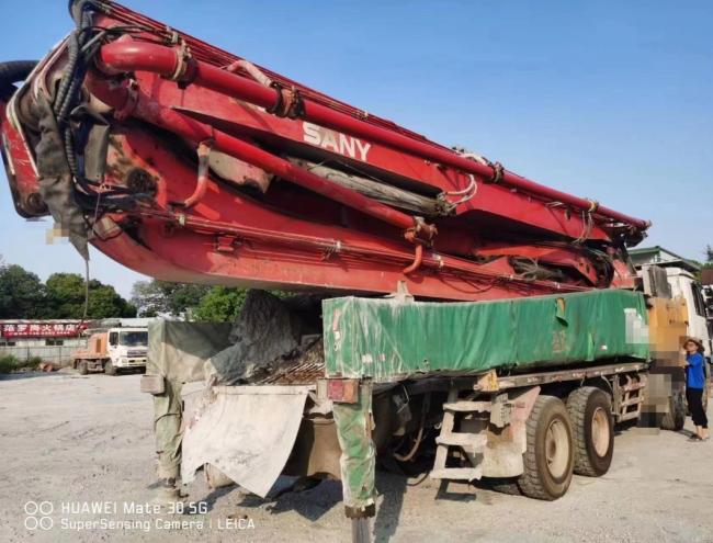 2012 52m Sy Concrete Pump on MB Truck Concrete Boom Pump Heavy Equipment