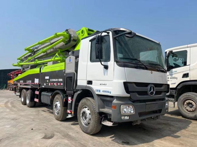 2012 Zml 52m Concrete Pump on Benz Truck Concrete Boom Pump Used Heavy Equipment