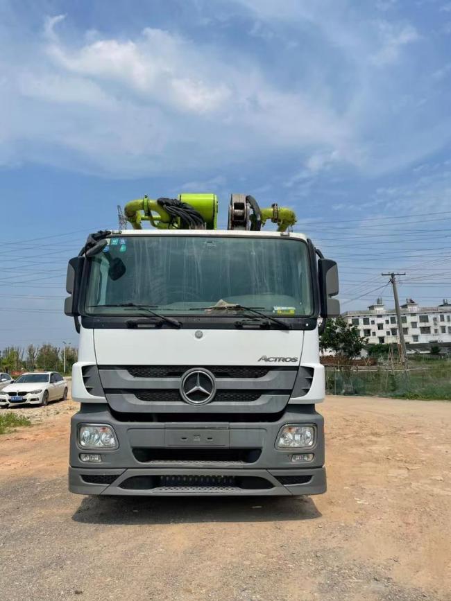 2018 Zoomlion 49m Heavy Equipment Used Concrete Pump Truck