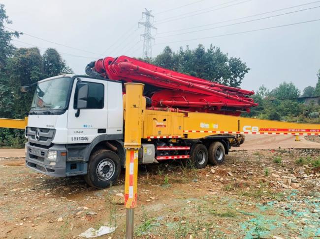 Used Concrete Pump 49m Truck Mounted Pump with Mecerdes Benz