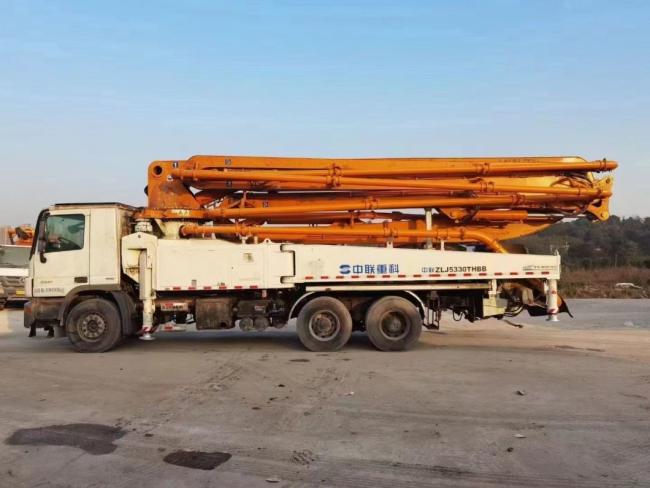 Factory Sale 2015 Zoomlion Concrete Pump 47m Concrete Pump Truck