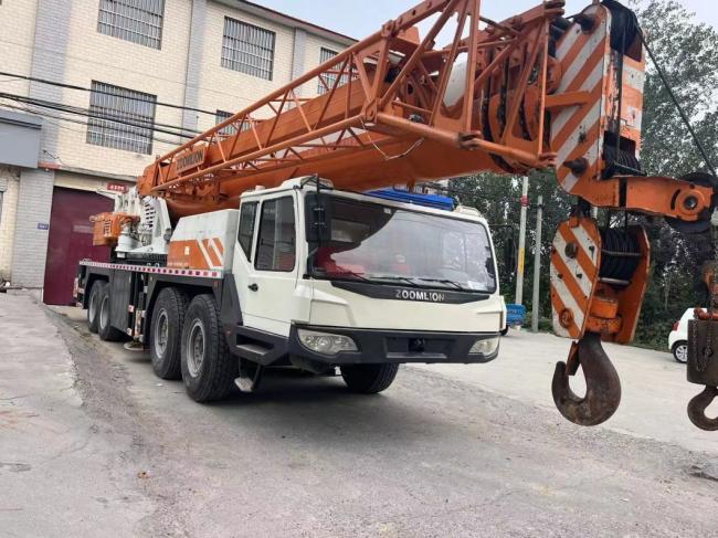 2015 Zoomlion 80ton Truck Crane Mobile Crane Construction Equipment Truck-Mounted Telescopic Crane