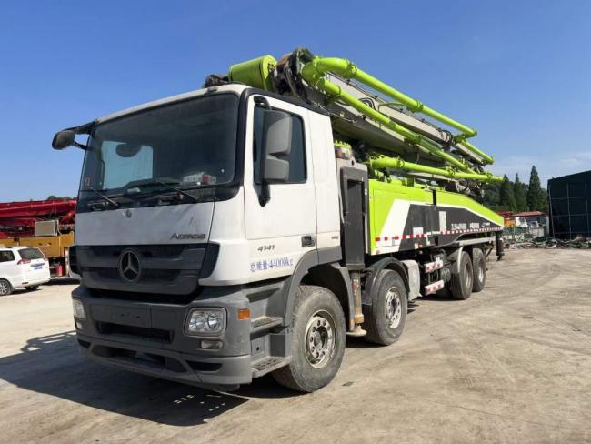 Cheap Price Engineering Construction Machinery Zoomlion 56m Concrete Pump Truck