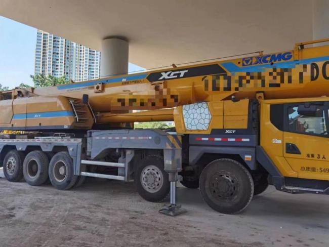 2018 Xg Truck Crane 110ton Mobile Crane Hoist Crane Truck-Mounted Telescopic Crane Construction Machinery