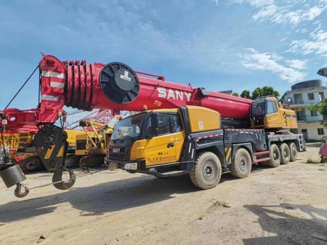 All-Terrain 160tonmobile Crane Hydraulic Used Truck Crane Lifting Equipment Heavy Equipment Construction Machinery