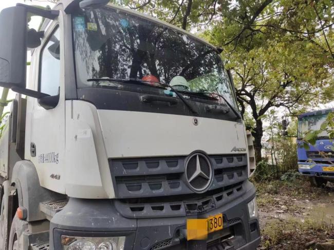 2020 Zoomlion 63m on Benz