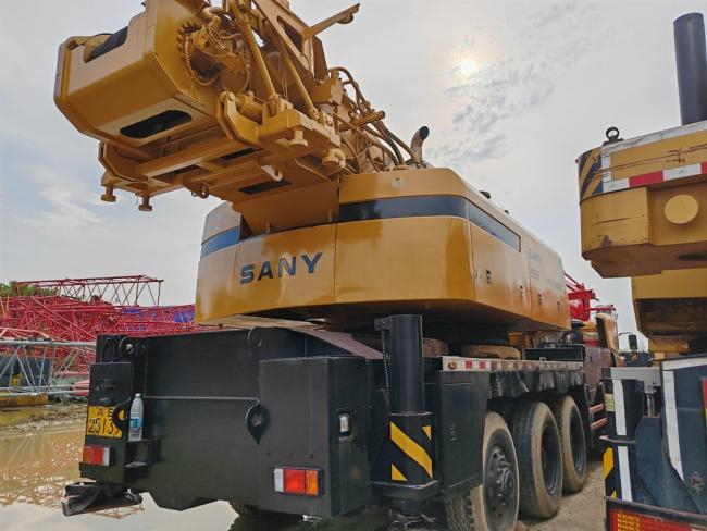All-Terrain 125ton Mobile Crane Construction Machinery Used Truck Crane Lifting Equipment Heavy Equipment