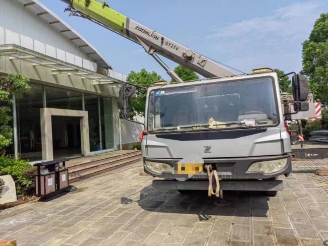 2016 Zoomlion Qy25V542 25t Truck Crane Mobile Crane Used Crane Hydraulic Crane for Sale at Low Price