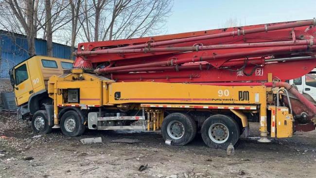 Good Quality Putzmeister 46m Benz Concrete Pump Used Truck Mounted Concrete Pump