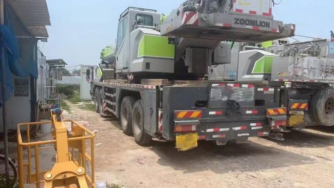 2018 Zoomlion Ztc800V5 80t Mobile Truck Crane Price Discount