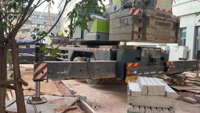 2018 Zoomlion Ztc800V5 80t Mobile Truck Crane Price Discount