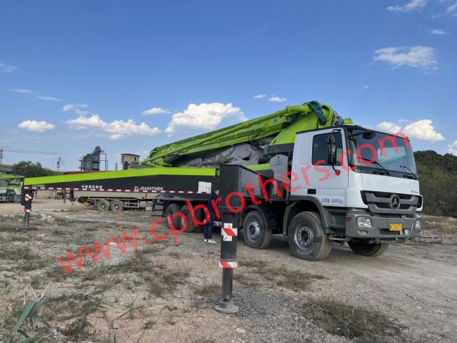 Good Quality 2013 Zoomlion 56m Concrete Pump on Benz Chassis 4 Axles Construction Machinery Concrete Machinery Used Concrete Pump Truck
